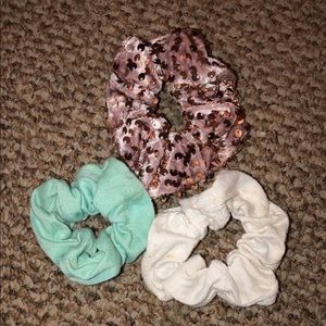 Set of 3 scrunchies